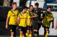 هت تریک سباستین هالر برای دورتموند در دیدار با بازل پس از بازگشت به میادین