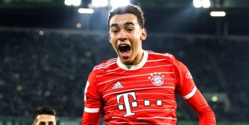 بایرن مونیخ ؛ پیروزی 4 بر 2 بایرن مونیخ برابر وولفسبورگ