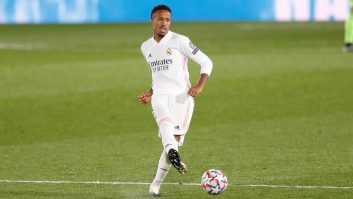 مصدومیت نگران کننده ادر میلیتائو در دیدار رئال مادرید و والنسیا