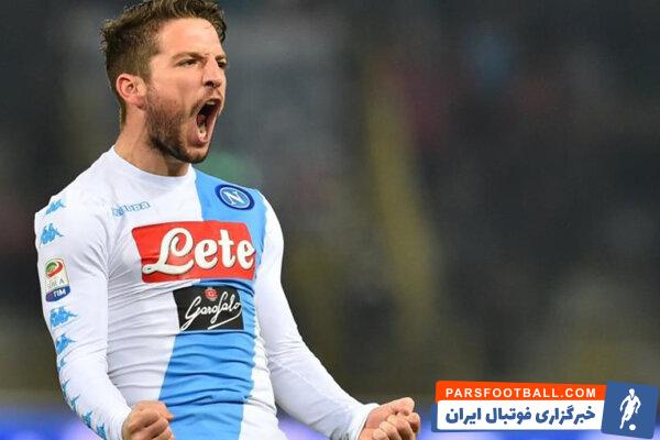 مرتنز ؛ دریس مرتنز و همسرش در حال تدارک برای کمک به زلزله زدگان