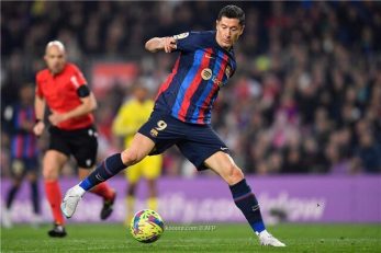 بارسلونا ؛ آمار 15 گل در 19 بازی لواندوفسکی در لالیگا با بارسلونا