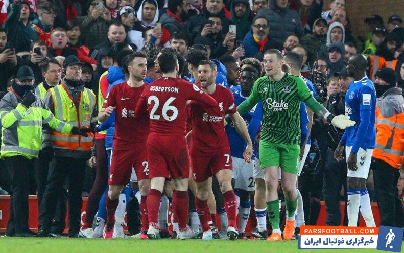 لیورپول ؛ حضور فن دایک در درگیری با بازیکنان اورتون حتی از روی نیمکت