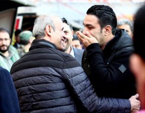 یحیی گل محمدی