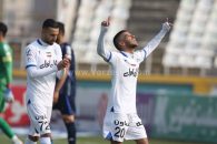 برد ارزشمند خارج از خانه استقلال برابر پیکان با گل های مهدی قایدی و صالح حردانی