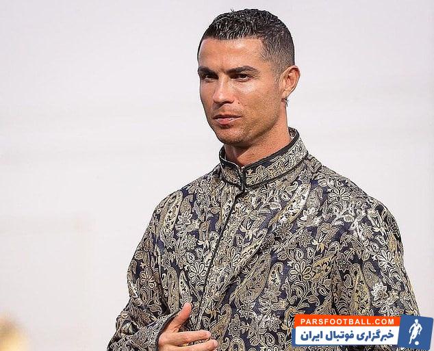 حضور عجیب کریستیانو رونالدو با لباس و شمشیر در مراسم سنتی عربستانی ها