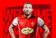 لئاندرو پریرا صاحب پیراهن شماره 91 پرسپولیس
