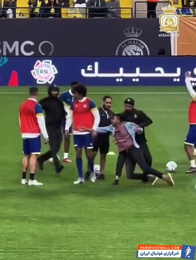 رونالدو ؛ پریدن رونالدو ار روی تکل ناخواسته یک جیمی جامپ