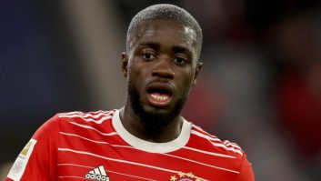 اوپامکانو : مسی باهوشترین فوتبالیست دنیا است