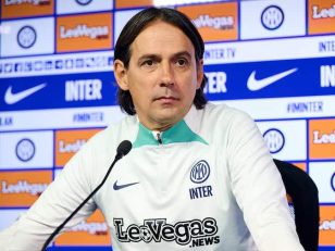 سیمونه اینزاگی