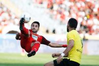 خط خوردن سیامک نعمتی از لیست پرسپولیس برای دیدار با هوادار
