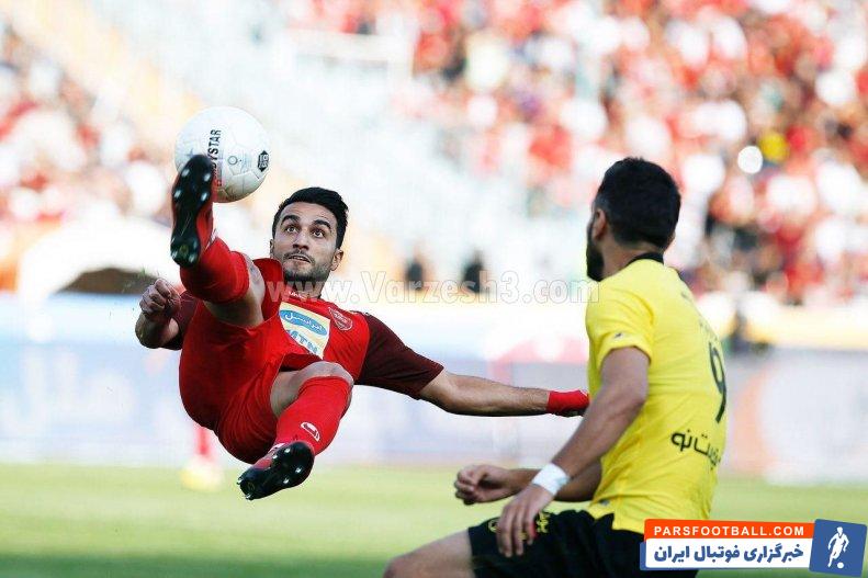 خط خوردن سیامک نعمتی از لیست پرسپولیس برای دیدار با هوادار