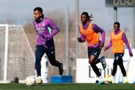 رودریگو گوئس آماده حضور در دیدار بارسلونا و رئال مادرید با رفع مصدومیت