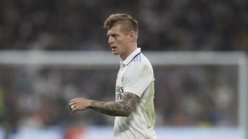 بایرن مونیخ ؛کروس : تا یک هفته قبل، از او حمایت می‌کردند؛ اما اخراجش کردند