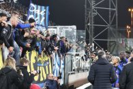 عذرخواهی بازیکنان اینتر از هواداران پس از توقف برابر اسپتزیا