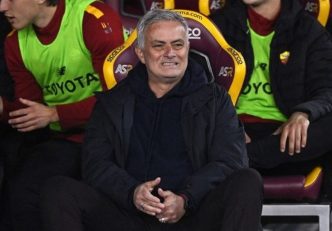 مورینیو ؛ قرارداد دو ساله با حقوق 60 میلیون یورو