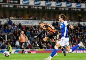 هال سیتی ؛ تساوی بلکبرن و هال سیتی در حضور ۶۹ دقیقهای اللهیار صیادمنش