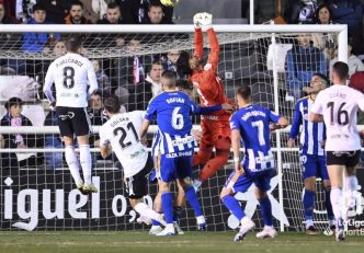 پونفرادینا ؛ تساوی پنفرادینا برابر بورگوس