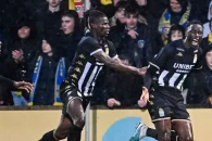 شارلوا با حضور مهاجم ایرانی برد ارزشمندی را در خانه وسترلو کسب کرد