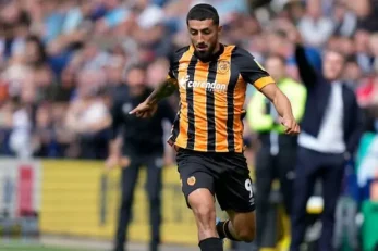 هال‌ سیتی در حضور ستاره ایرانی مقابل حریفش به تساوی رسید