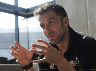 هالند ؛ دل پیرو : هالند همه رکوردهای ممکن را می شکند