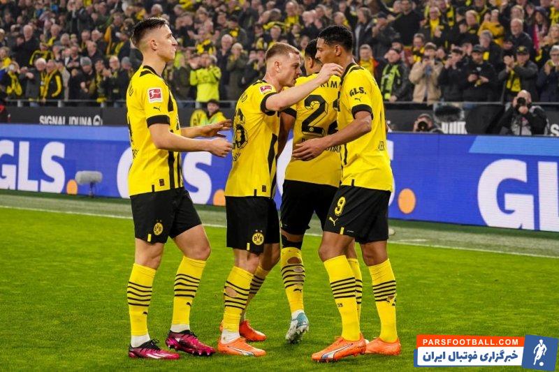 دورتموند ؛ اخراج اودوخای، مدافع آگزبورگ در دیدار برابر دورتموند