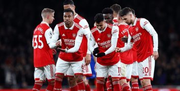 آرسنال ؛ حذف توئیت تبریک تولد آرشاوین از سوی آرسنال پس از حمله کاربران اوکراینی