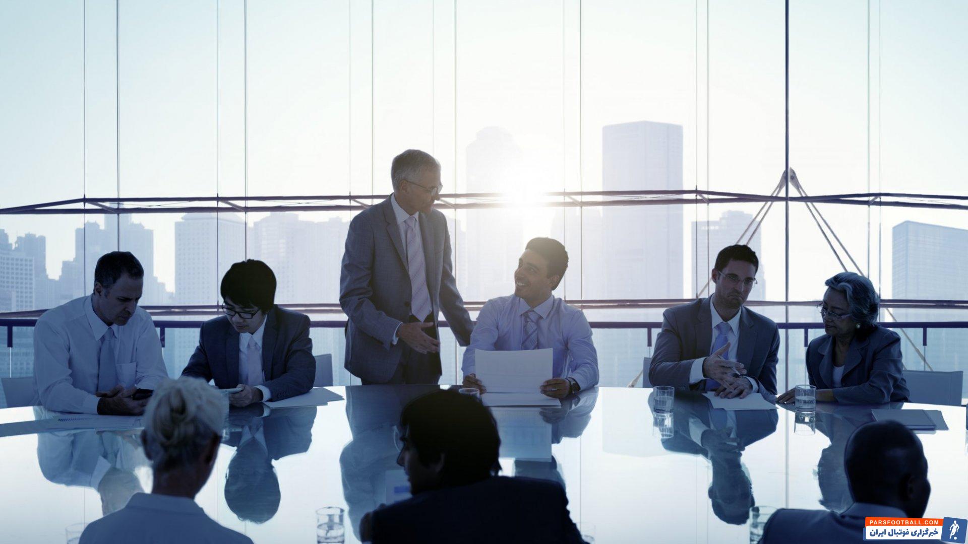 بنیان گذار شرکت چه کسی است و چه وظایفی را بر عهده دارد؟