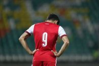 مهدی ترابی با هت‌ تریک مقابل گل گهر توپ بازی را با خود به خانه برد