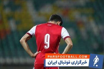 مهدی ترابی با هت‌ تریک مقابل گل گهر توپ بازی را با خود به خانه برد