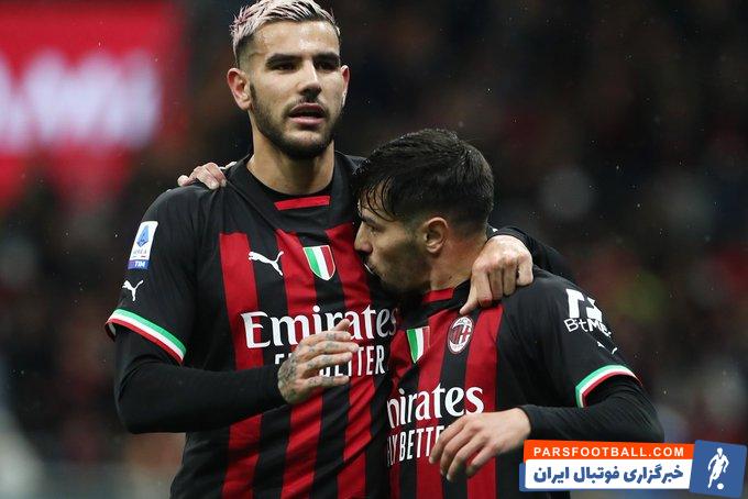 میلان ؛ براهیم دیاز و بوسیدن لوگوی میلان علی رغم تمایل رئال به بازگرداندن وی