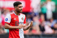 باشگاه فاینورد نام علیرضا جهانبخش را روی طلا حک کرد و به او هدیه داد