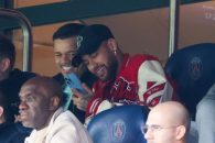 نیمار و تماشای دیدار مسی به همراه سوارز در چت تصویری