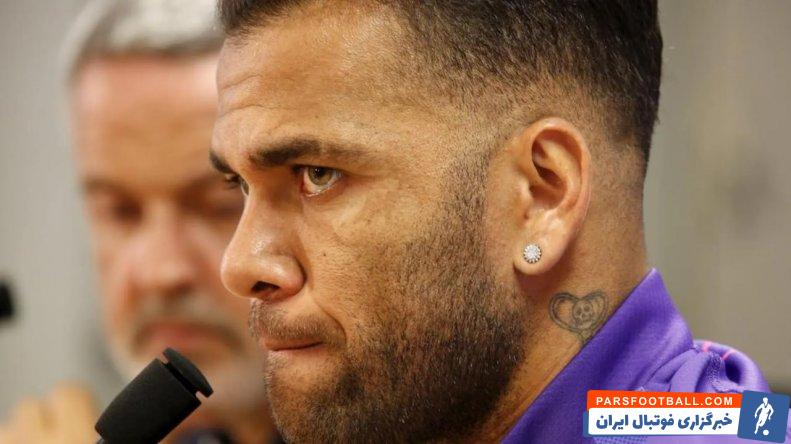 آلوز همچنان در زندان