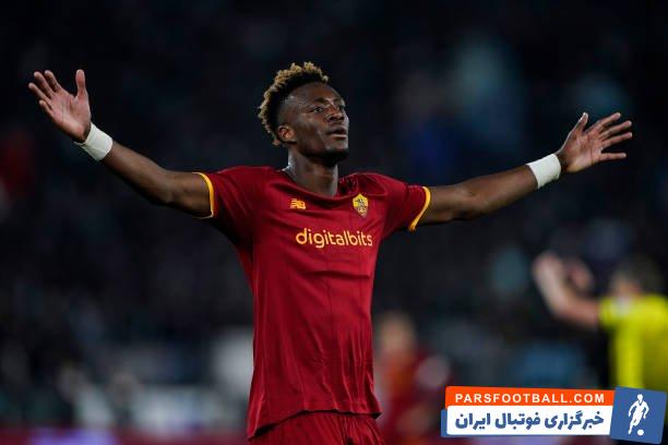 آبراهام ؛ علاقه یونایتد، پی اس جی و چلسی به جذب آبراهام