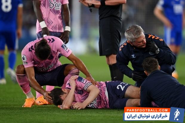 اورتون ؛ انتقال کولمن به بیمارستان پس از مصدومیت در دیدار برابر لسترسیتی