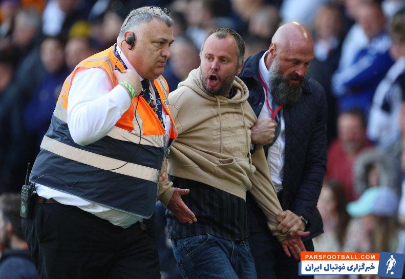 نیوکسل ؛ حمله جیمی جامپ به ادی هاو سرمربی نیوکسل