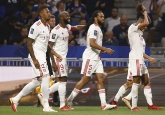 لیون ؛ اتهام تبانی به لیون در فصل 2002/2003 در برابر مون پلیه از وی جرارد کلمبه