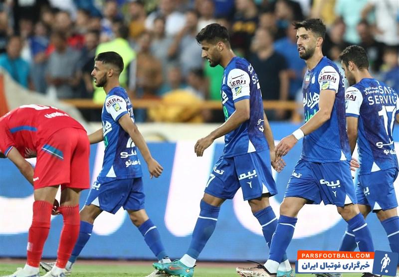 روشن : استقلال مربی خارجی باکیفیت و صاحب نام بیاورد