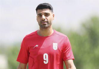 مهدی طارمی همچنان مورد توجه تیم های عربی قرار دارد