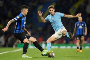 سیتی ؛ استونز خطاب به بارلا : دندانهایت را مسواک بزن!