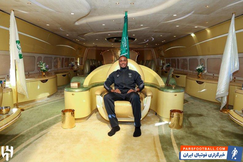 ایگالو و نمایش امکانات هواپیمای لوکس 220 میلیون دلاری الهلال
