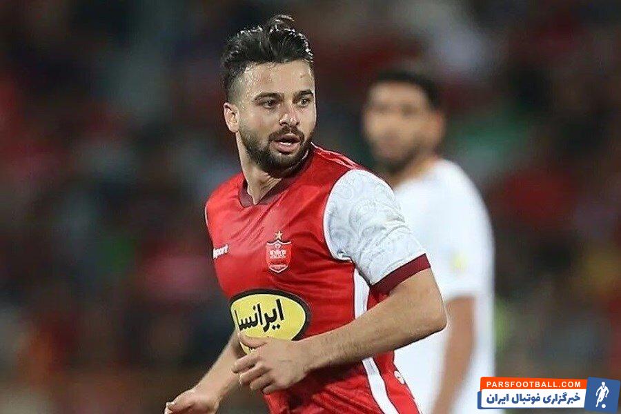 پرسپولیس ؛ سروش رفیعی در کنار دختر خردسالش در جشن قهرمانی پرسپولیس