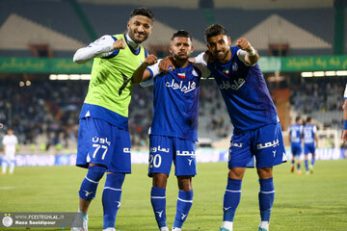 سانتاکلارا برای انتقال محمد محبی به استقلال درخواست مبلغ سنگینی کرد