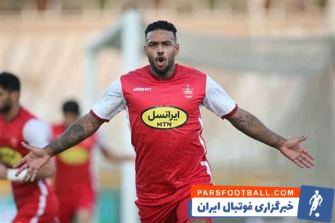 یورگن لوکادیا ستاره پیشین پرسپولیس برای تیم ملی کوراسائو‌ به میدان رفت