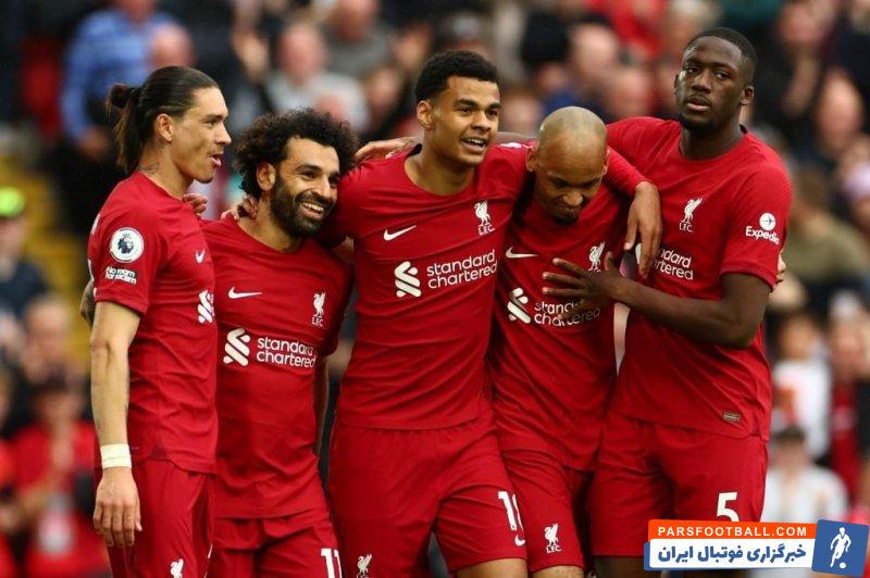 لیورپول ؛ پیراهن دوم لیورپول به رنگ سبز