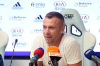 کاسانو : آمریکاییها بدون اینکه چیزی از فوتبال بفهمند اینجا هستند