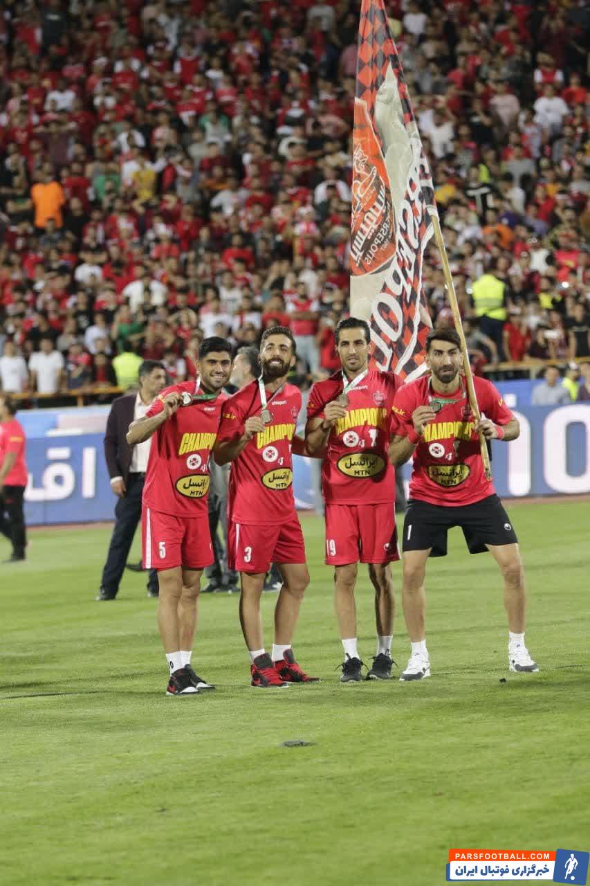 پرسپولیس ؛ ستاره های پرسپولیس با یکدیگر عکس یادگاری گرفتند