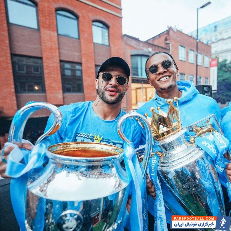 منچسترسیتی ؛ تصاویری از جشن خیابانی بازیکنان منچسترسیتی