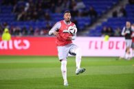 بواتنگ لیون را ترک کرد