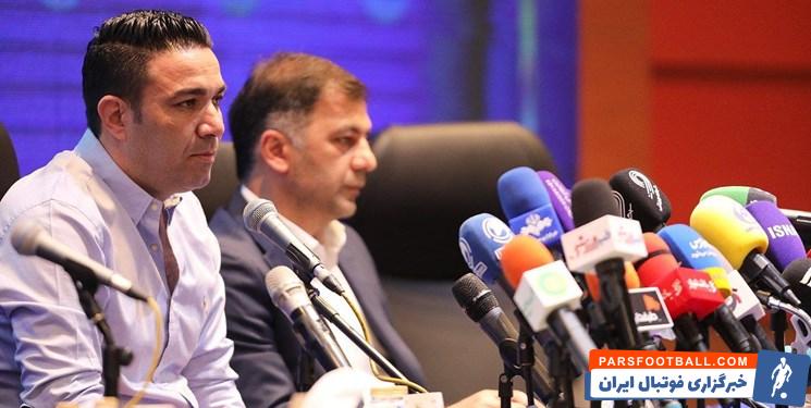 کریمی : قرارداد در باشگاه است، پرینت بگیرند، مشکلی که ندارد